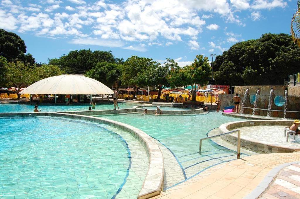 Piazza Diroma - Cortesia Park Diroma, Splash E Slide Caldas Novas Luaran gambar