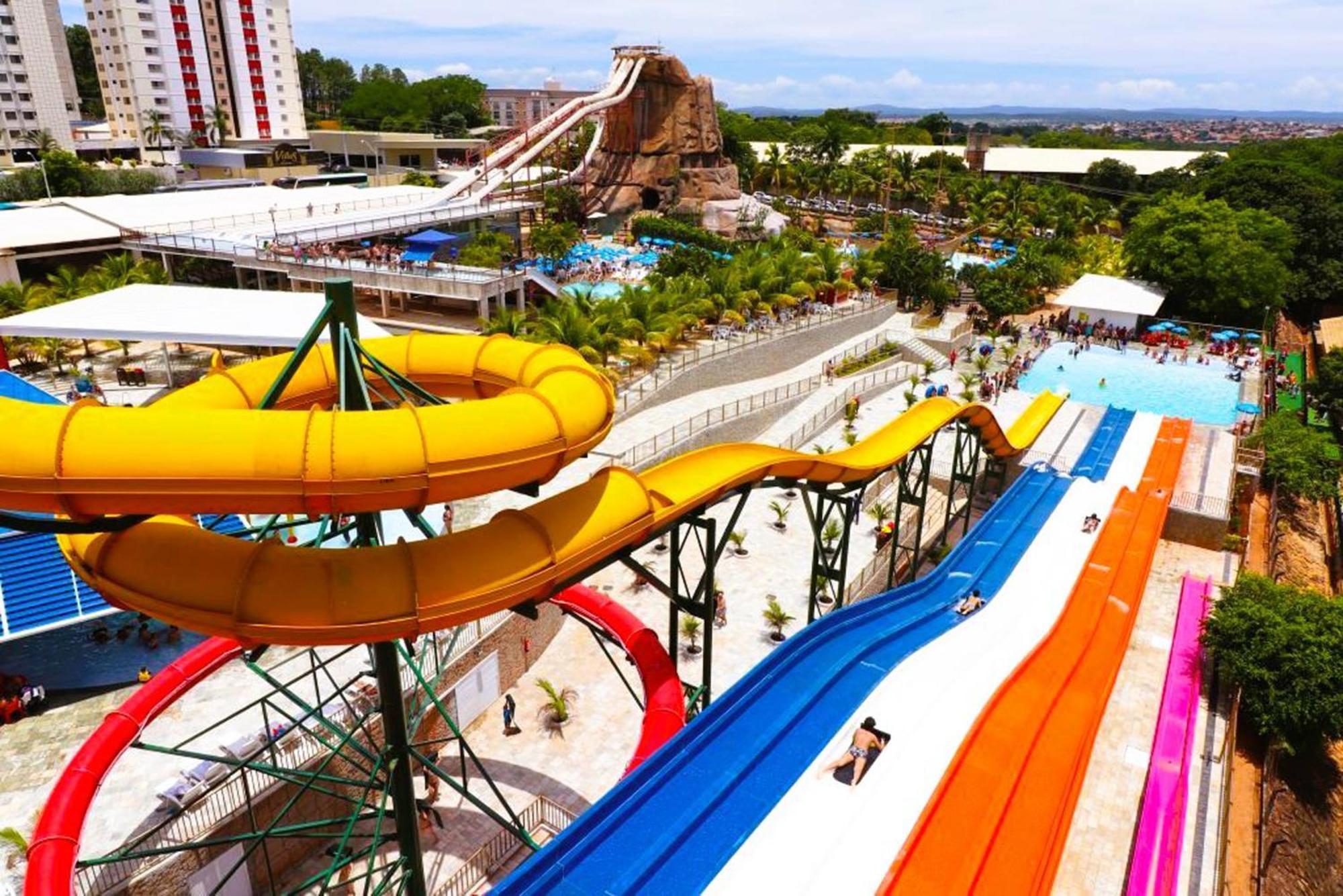 Piazza Diroma - Cortesia Park Diroma, Splash E Slide Caldas Novas Luaran gambar