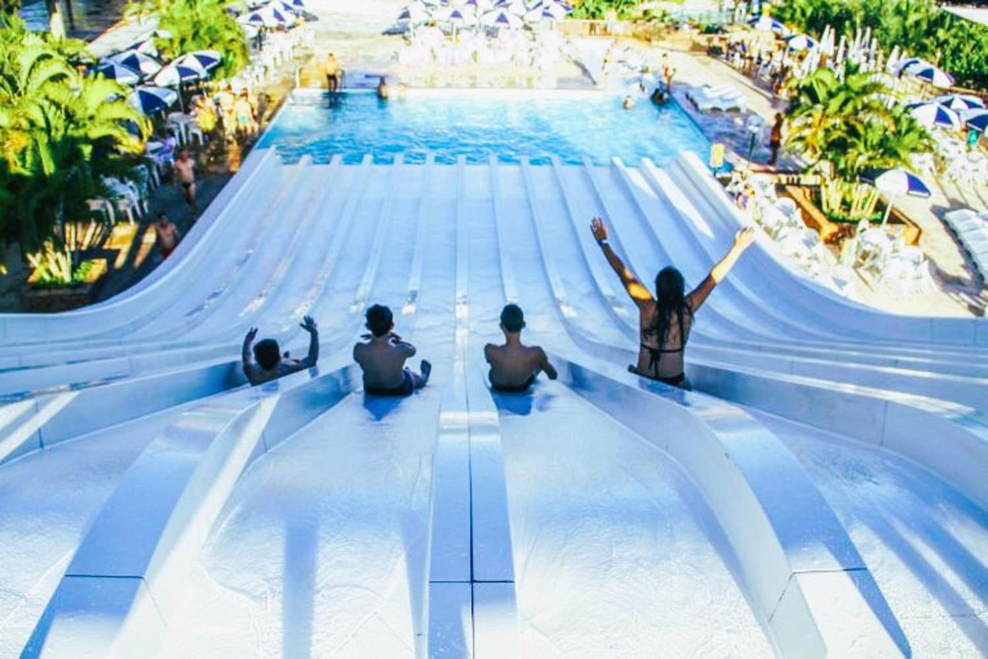 Piazza Diroma - Cortesia Park Diroma, Splash E Slide Caldas Novas Luaran gambar