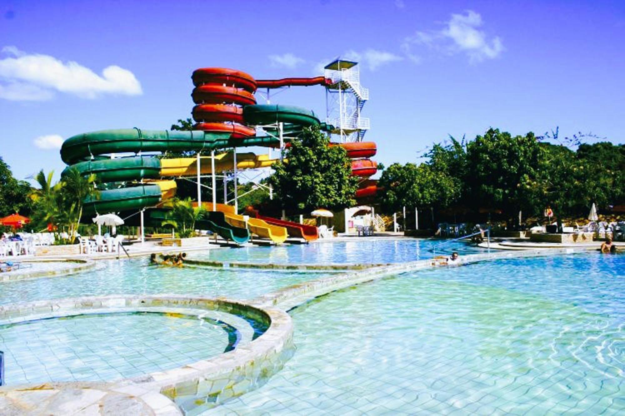 Piazza Diroma - Cortesia Park Diroma, Splash E Slide Caldas Novas Luaran gambar